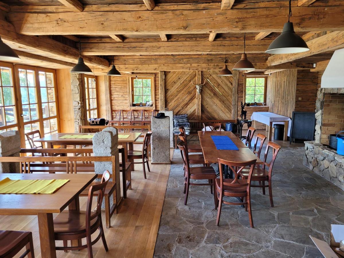 Berry Hotel Klatovy Eksteriør billede