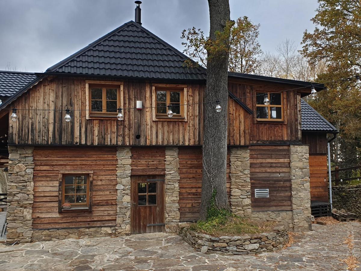 Berry Hotel Klatovy Eksteriør billede